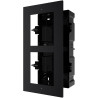 Černý rámeček modulárního interkomu Hikvision DS-KD-ACF2(O-STD)/BLACK/EU BV	Určeno pro zápustnou montáž&nbsp;	Lze osadit 2 moduly interkomu (IP i 2-žilový)&nbsp;	Obsahuje příslušenství k montáži	Materiál:&nbsp;slitina hliníku	Rozměry krycího rámečku: 236&nbsp;x 124&nbsp;× 4 mm	Rozměry montážního boxu / otvoru pro box:&nbsp;219 x 107 × 45&nbsp;mm